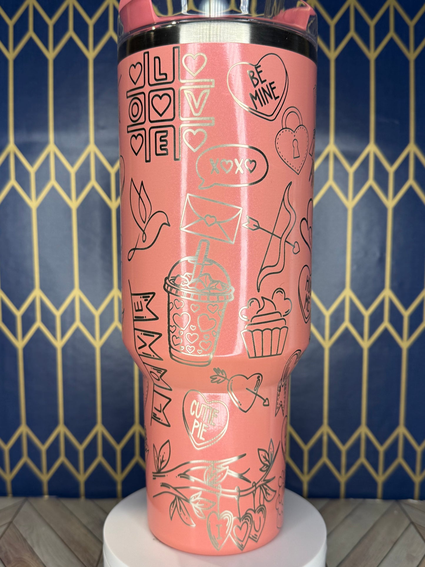 Vaso de San Valentín XOXO - Stanley IceFlow de 30 oz con pajita