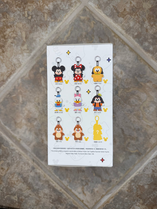 Mickey Family Keychain Mystery Box