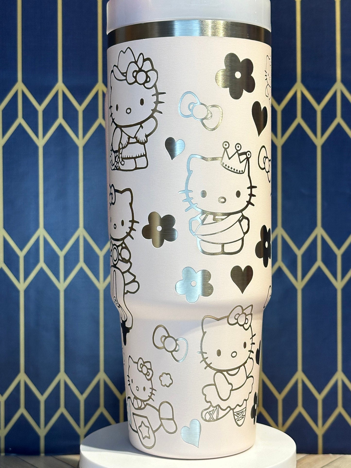 Adorable Hello Kitty Engraved Tumbler - Stanley Quencher 30/40oz