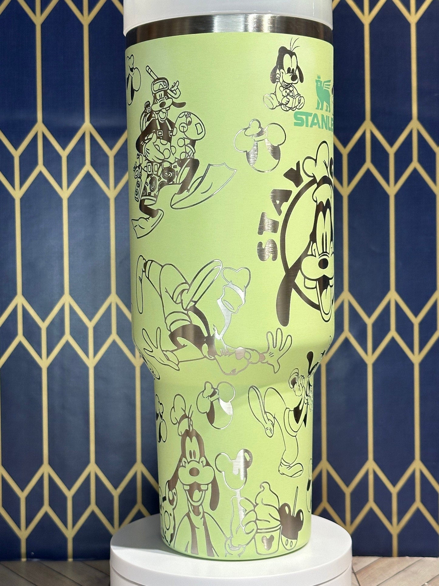 Disney Goofy Engraved Tumbler - FrostBuddy Thicc and ToGo Buddy