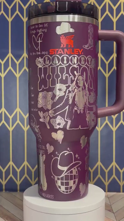 Vaso grabado de Lainey Wilson - Stanley Quencher de 30/40 oz