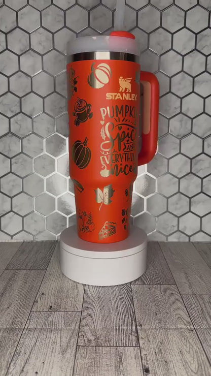 Calabaza, especias y todo lo bueno - Stanley Quencher 30/40 oz